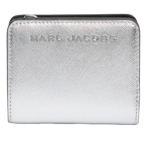 NWT Marc Jacobs Metallic Silver Vegan Leather Compact Bifold Wallet